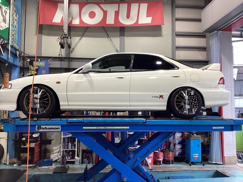インテグラ　タイプR 4ドア(DB8)　アライメント調整